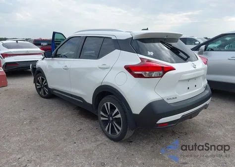 2019 Nissan Kicks Sr from USA, damaged, VIN 3N1CP5CU5KL542742